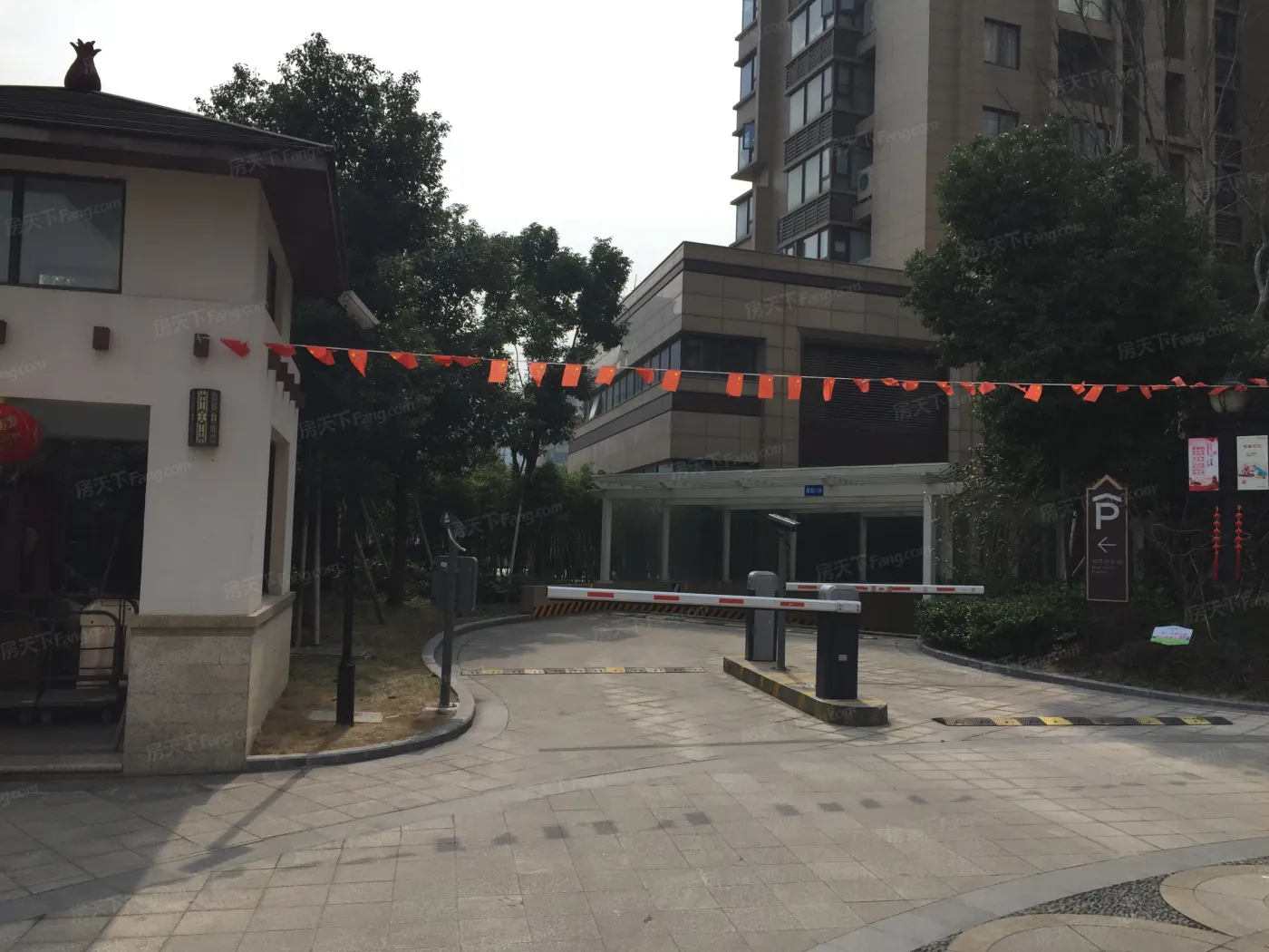 巴丽新地3室1厅2卫南朝向3600.00元/月出租