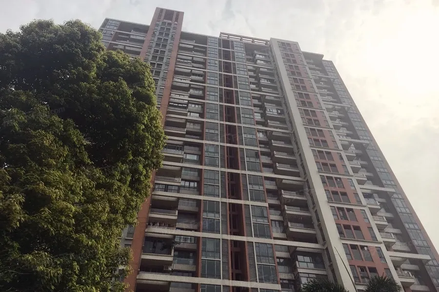 翠堤明珠4室2厅3卫南北朝向3800.00元/月出租
