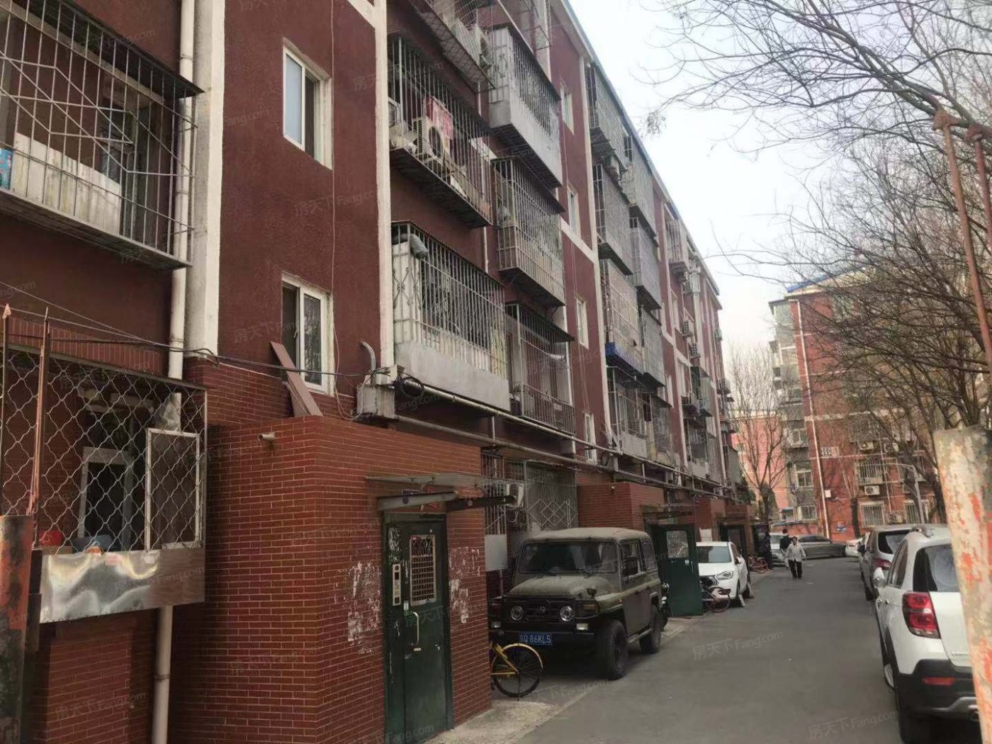 复兴路79号院1室1厅1卫南朝向4500.00元/月出租