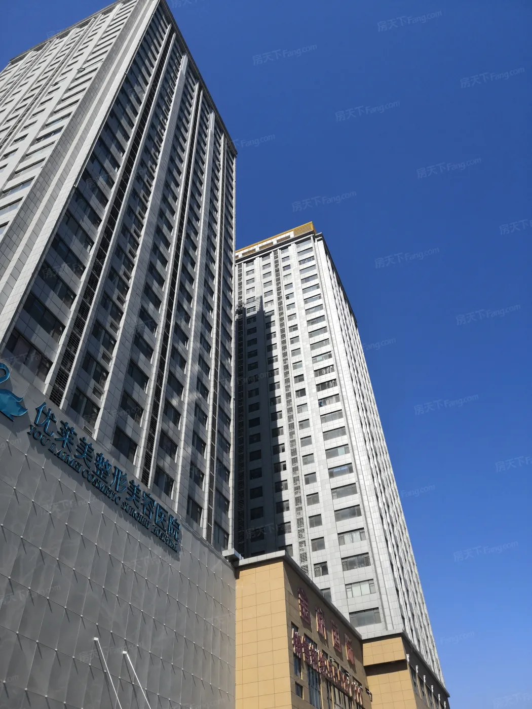 金桥国际1室1厅1卫东朝向1400.00元/月出租