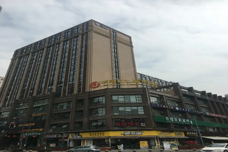 鑫禾北城鑫街1室1厅1卫南朝向1580.00元/月出租