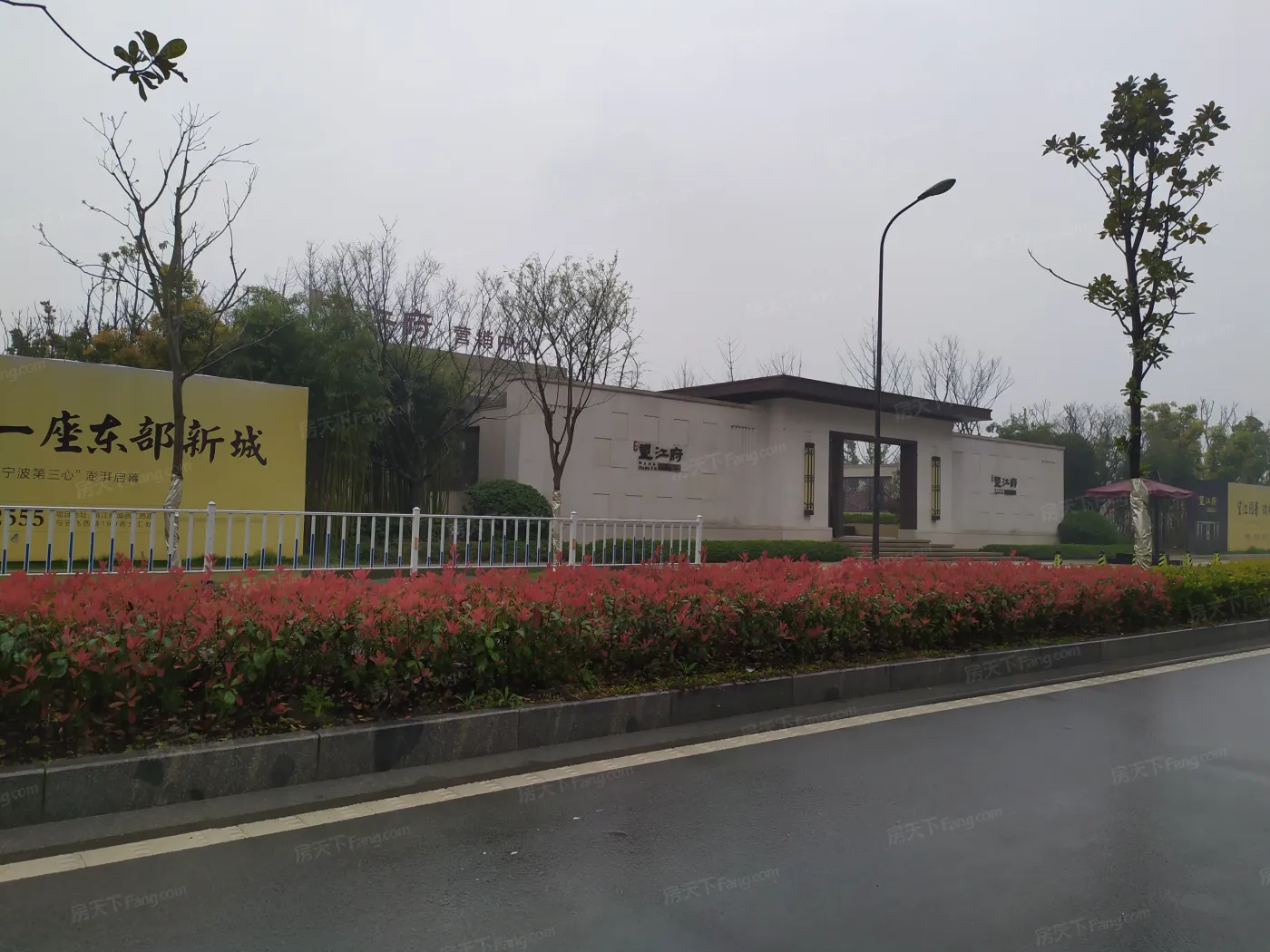 维科望江府4室2厅2卫南朝向2500.00元/月出租