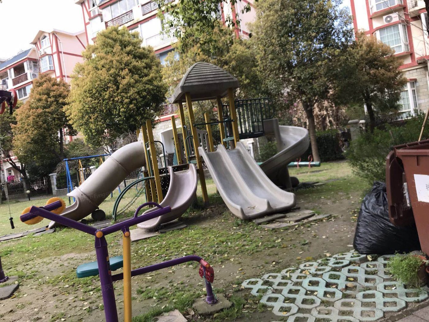 森林湾公寓2室2厅1卫南朝向9500.00元/月出租