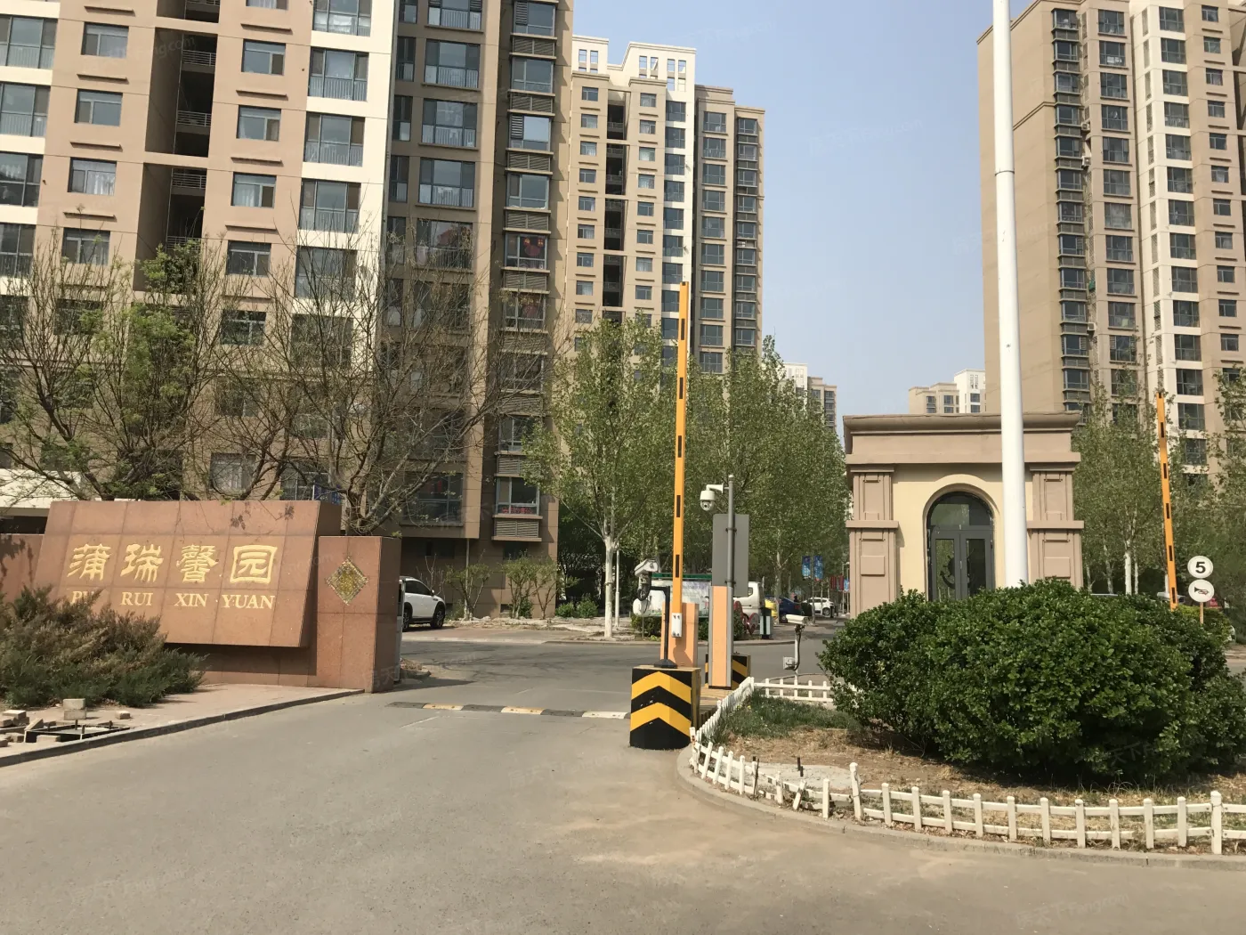 蒲瑞馨园2室2厅1卫南朝向1500.00元/月出租