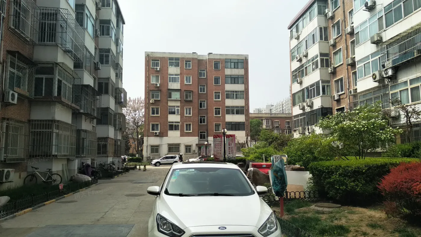 管委会宿舍2室1厅1卫南北朝向6800.00元/月出租