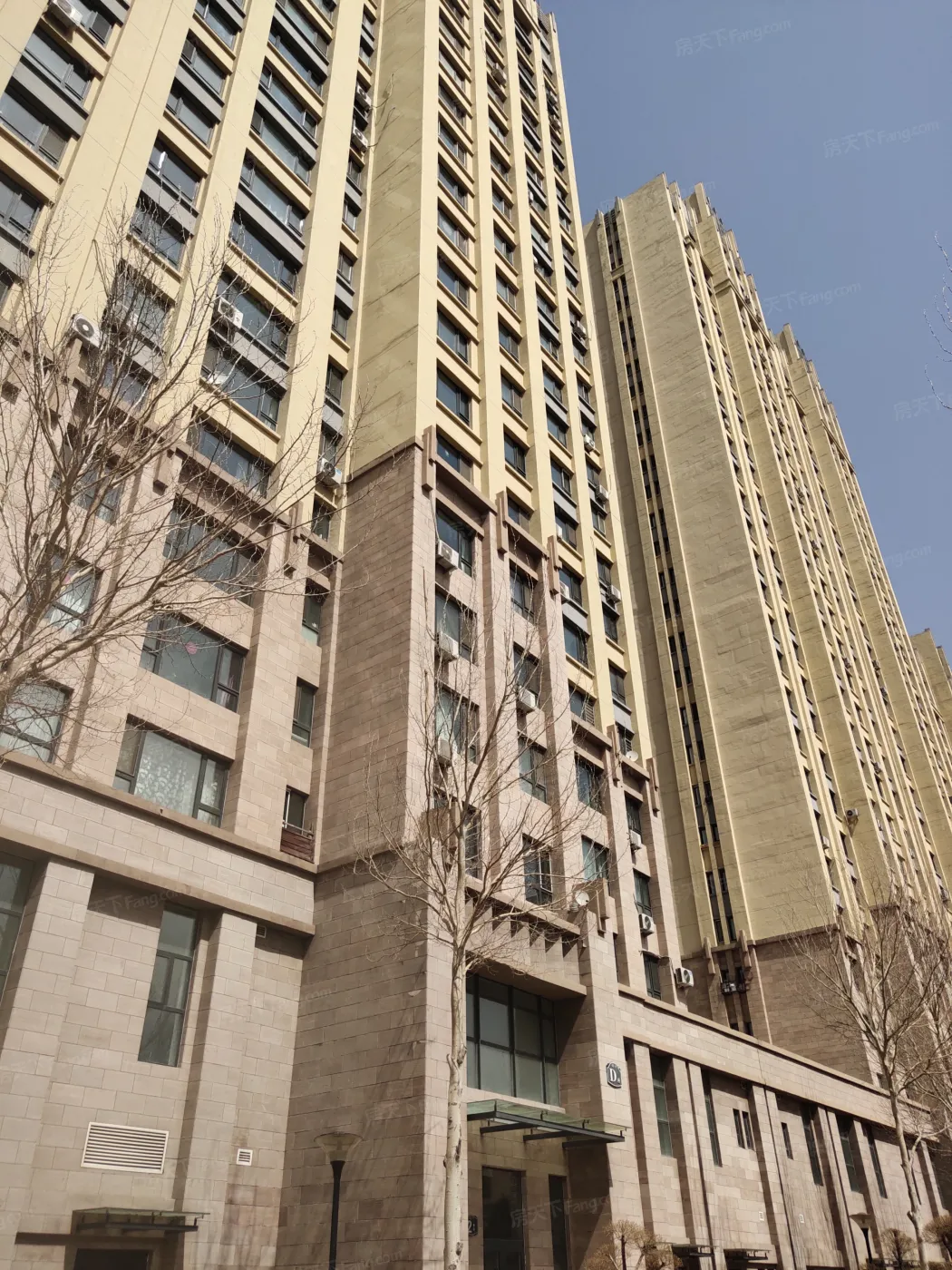 保利观澜2室1厅1卫南朝向1600.00元/月出租
