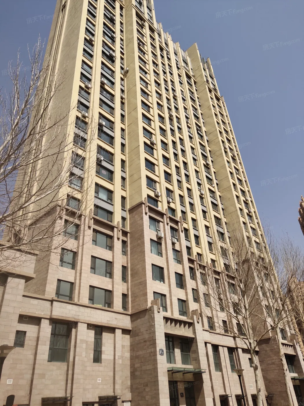 保利观澜2室1厅1卫南北朝向2500.00元/月出租