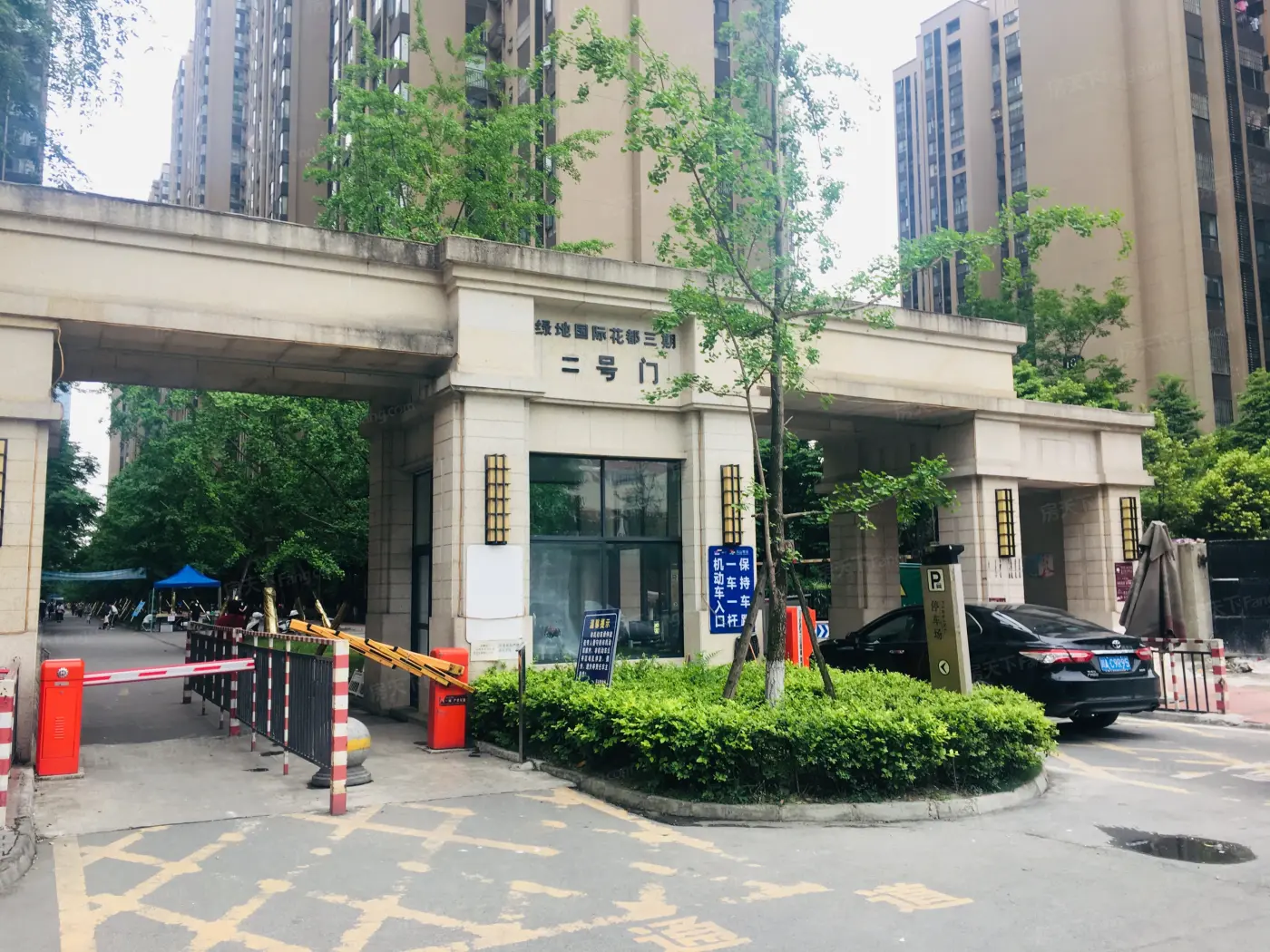 成都郫都郫县区绿地国际花都三期住宅楼盘出租出售__3