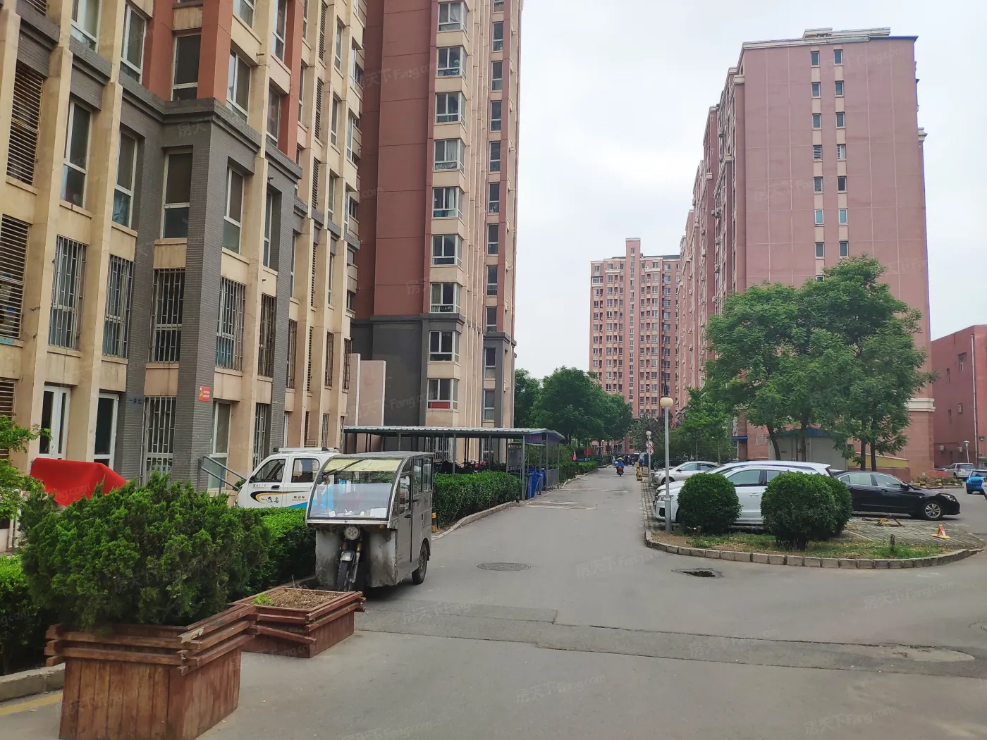 万年花城三期1室1卫南朝向4900.00元/月出租