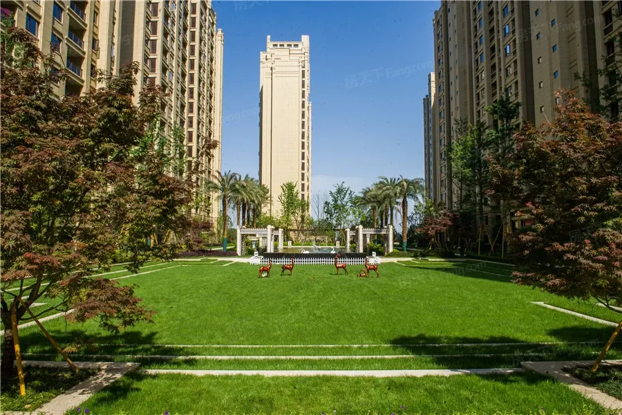 阳光100阿尔勒3室2厅2卫南朝向1500.00元/月出租