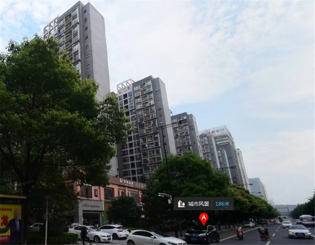 城市风景2室2厅1卫南朝向1300.00元/月出租