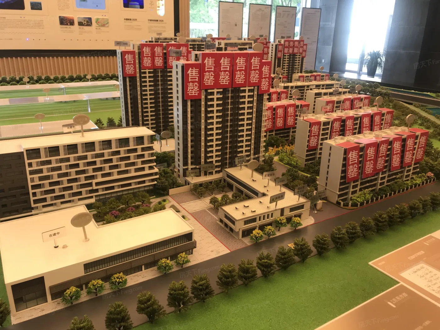 宁波大爱书院3室2厅2卫南朝向500.00元/月出租