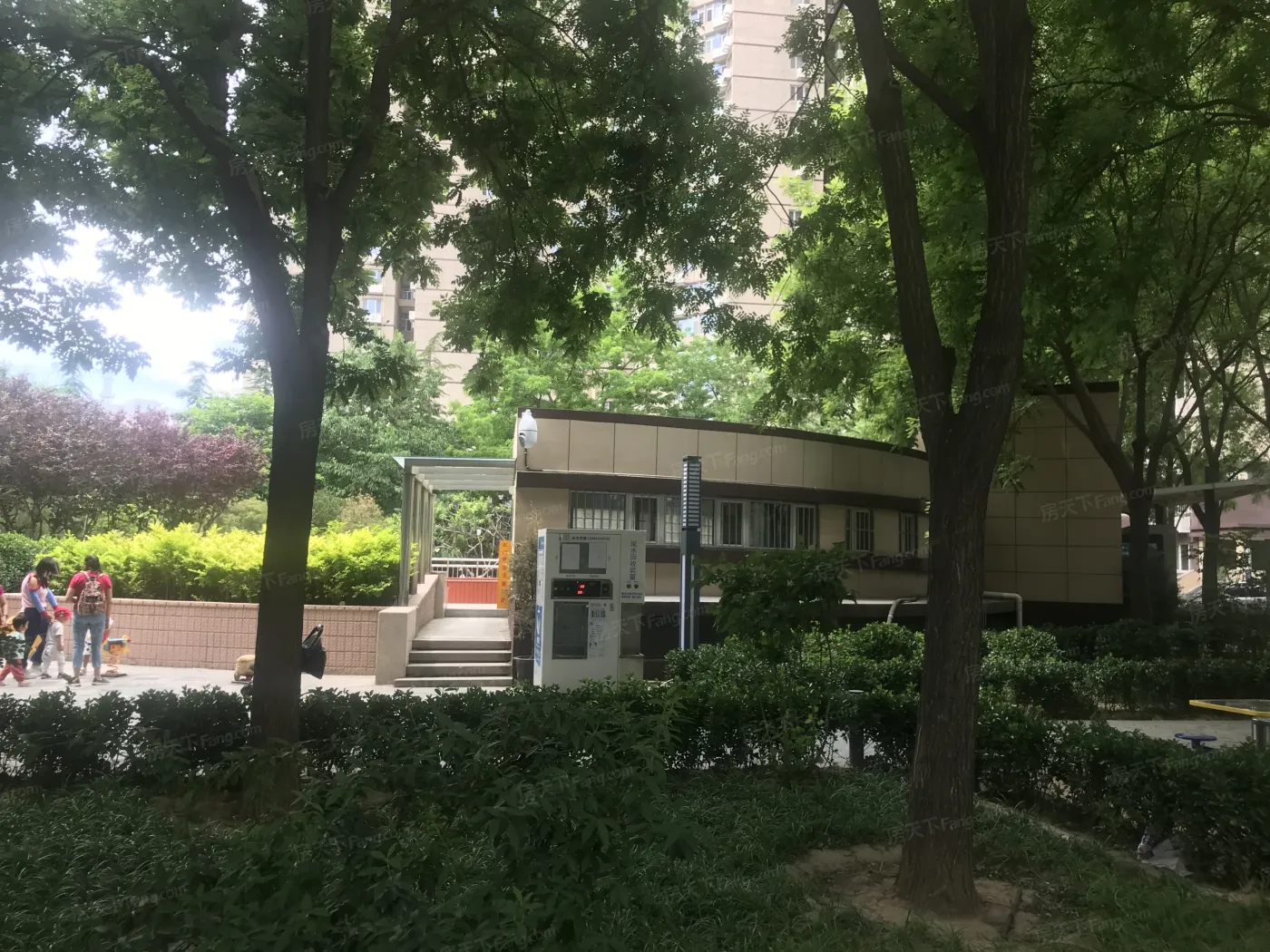 新风街1号院2室1厅1卫南北朝向8000.00元/月出租