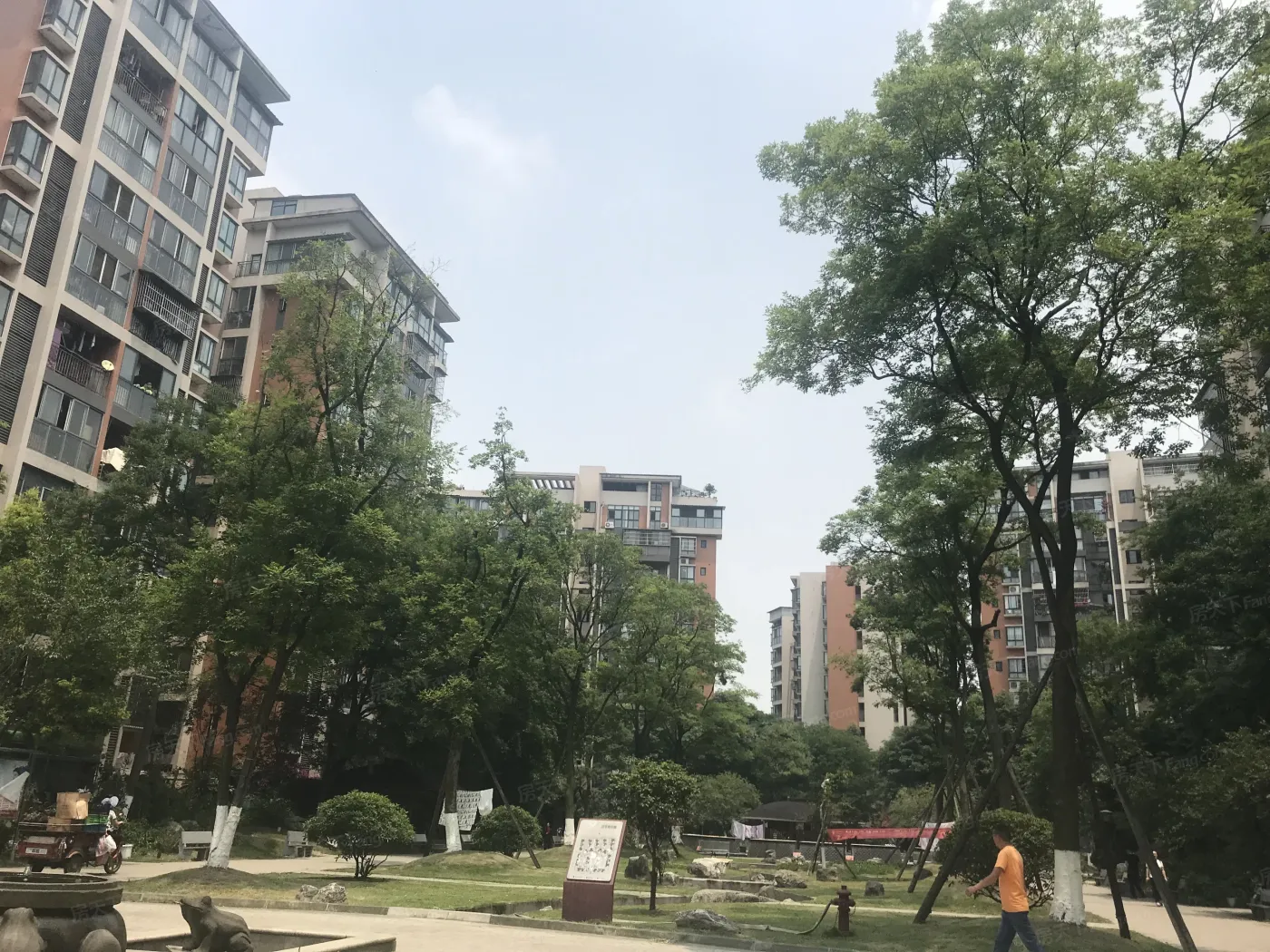 心愿花园二期1室1厅1卫南朝向1300.00元/月出租