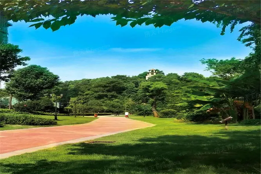 经世龙城3室2厅2卫南朝向1900.00元/月出租