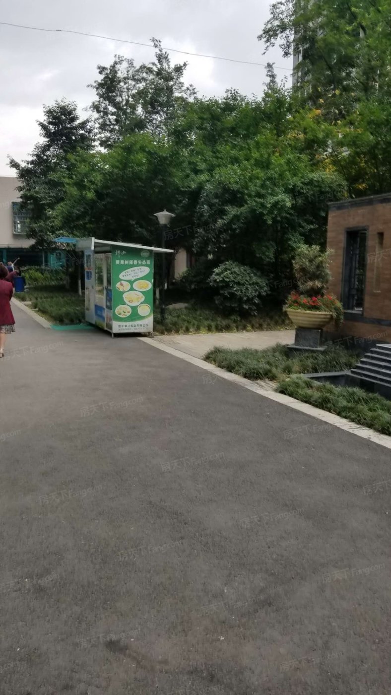 宇众悦府3室2厅2卫南朝向1900.00元/月出租