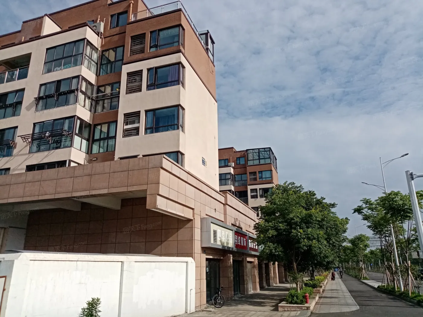 锦绣钱湖2室1厅1卫南朝向2200.00元/月出租