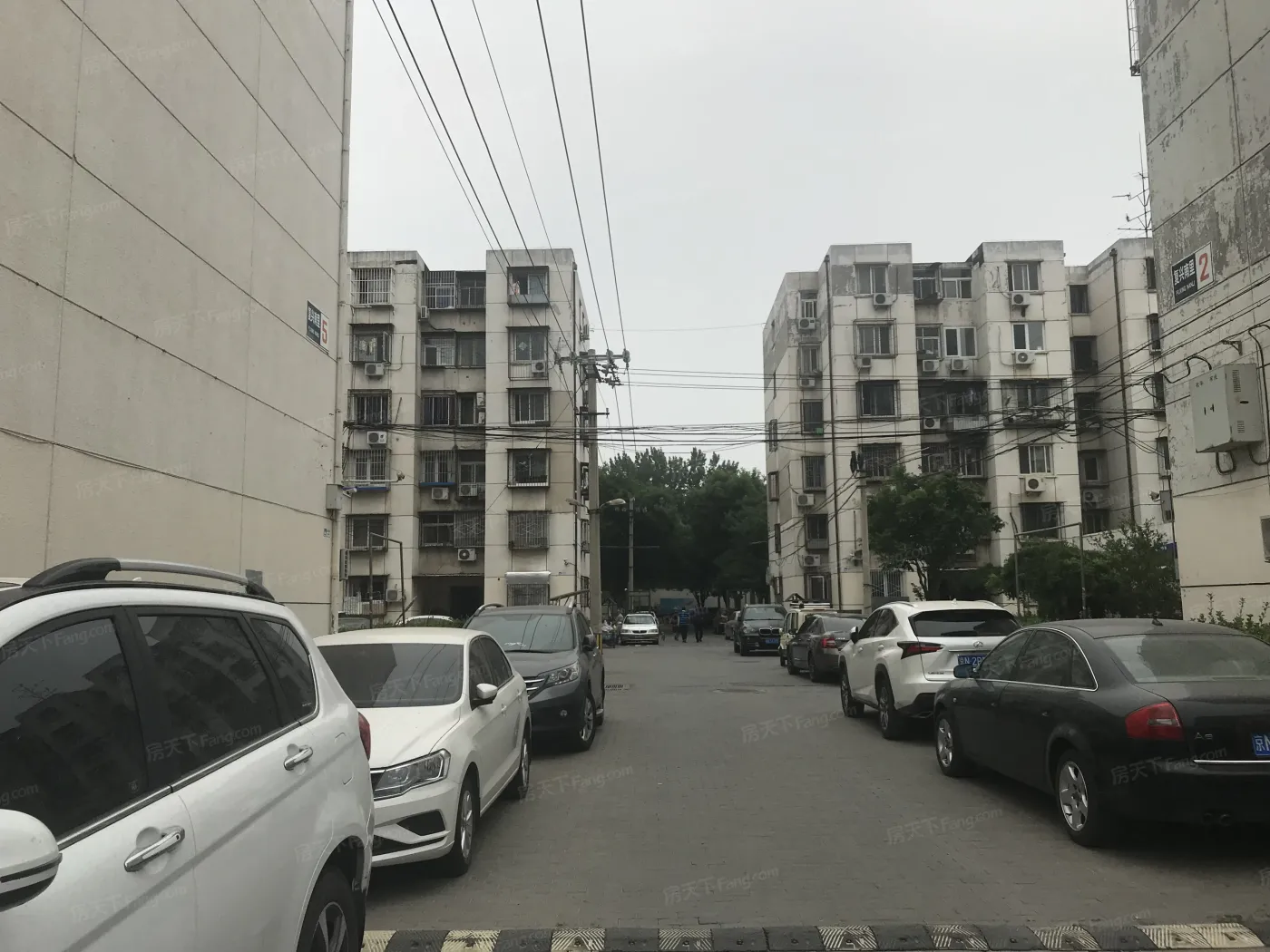 果园233号院2室1厅1卫南北朝向3200.00元/月出租