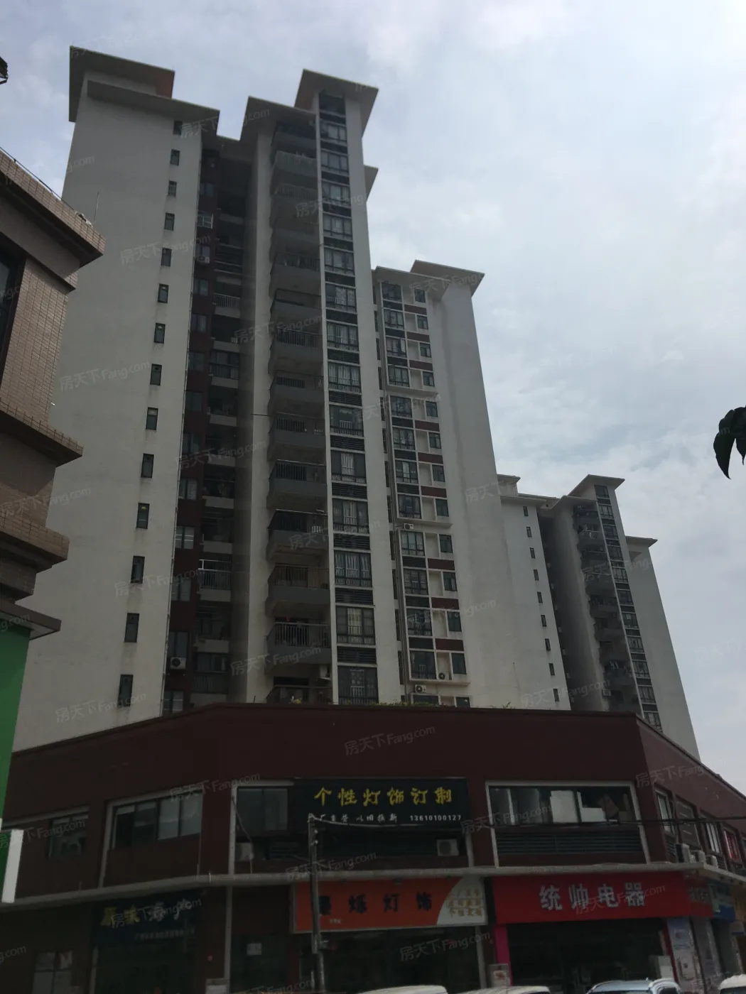观海美寓2室1厅1卫东北朝向1800.00元/月出租