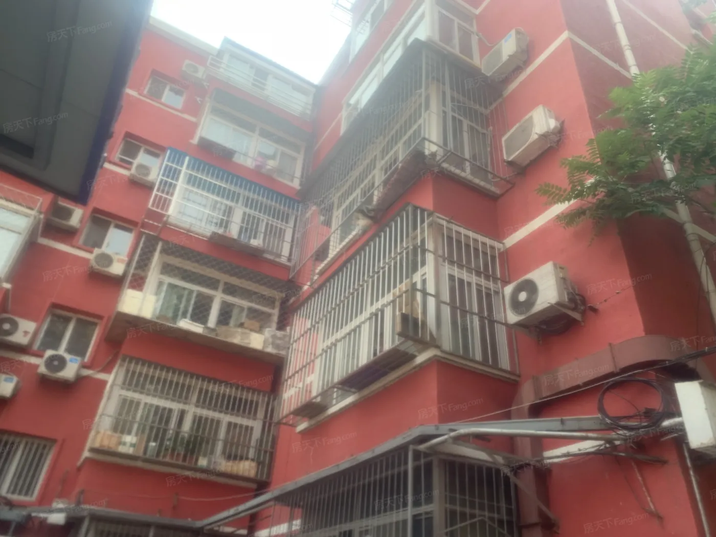 三里河路42号楼2室1厅1卫南北朝向9300.00元/月出租