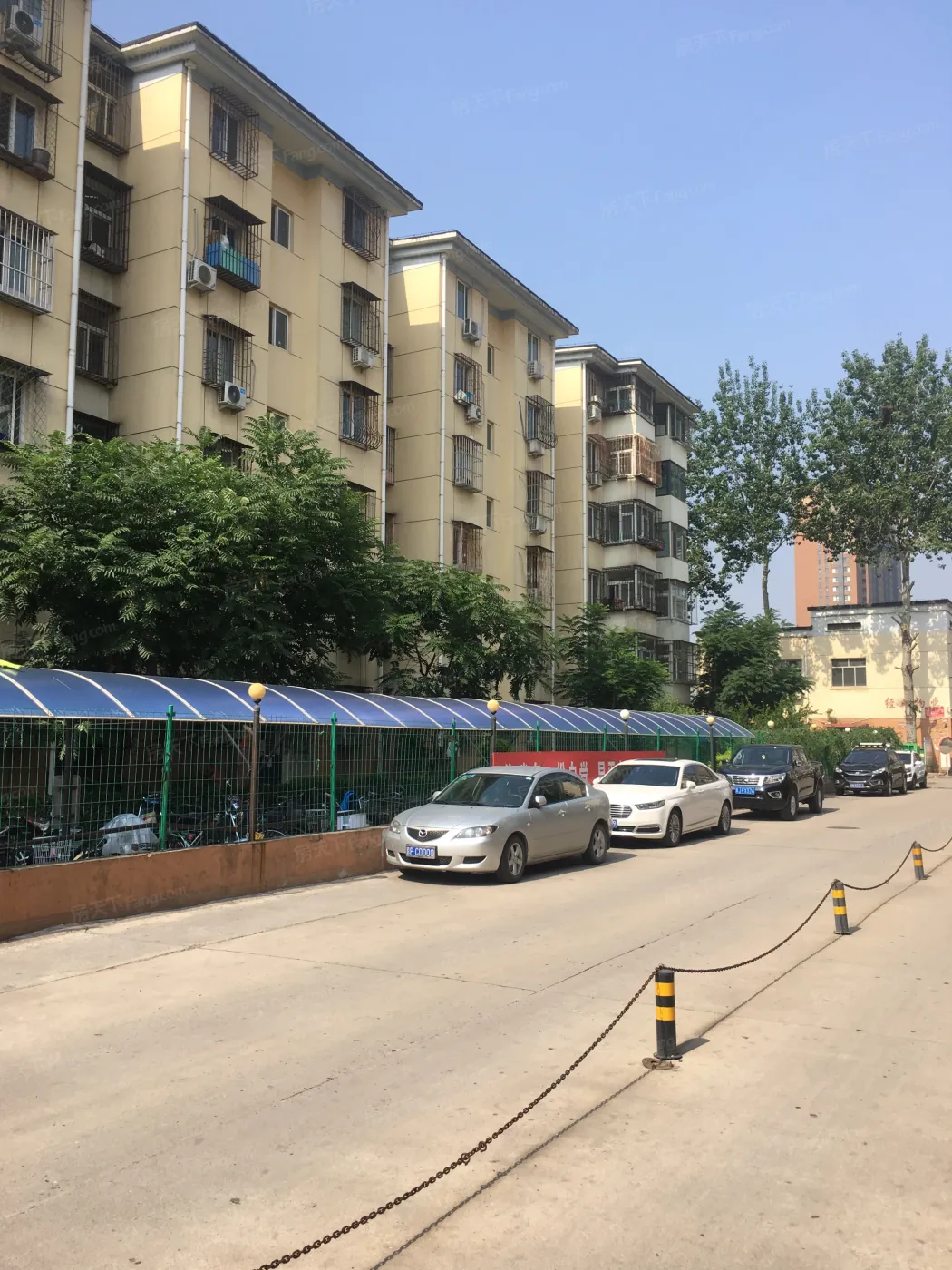 润杰经典2室1厅1卫南北朝向3000.00元/月出租