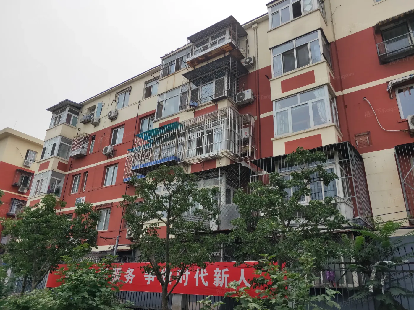 手帕口北街小区2室1厅1卫东朝向5500.00元/月出租