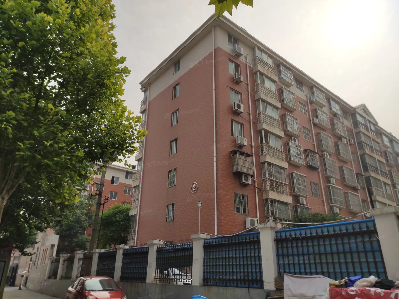 佳华怡景苑3室2厅1卫南北朝向1600.00元/月出租