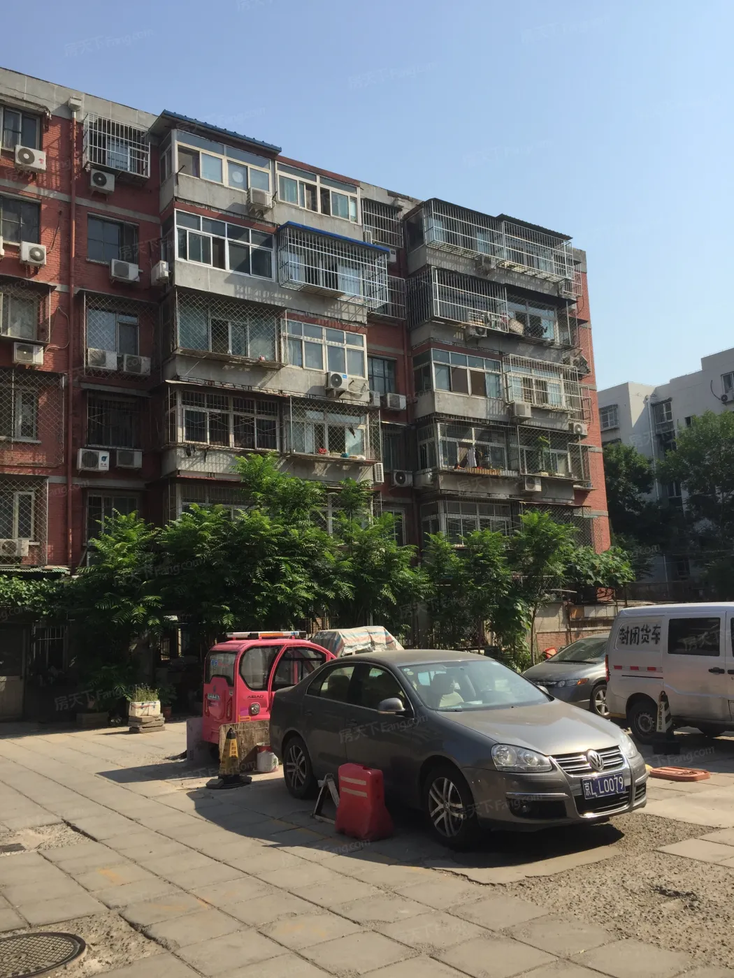 看丹路4号院2室1厅1卫南北朝向5000.00元/月出租
