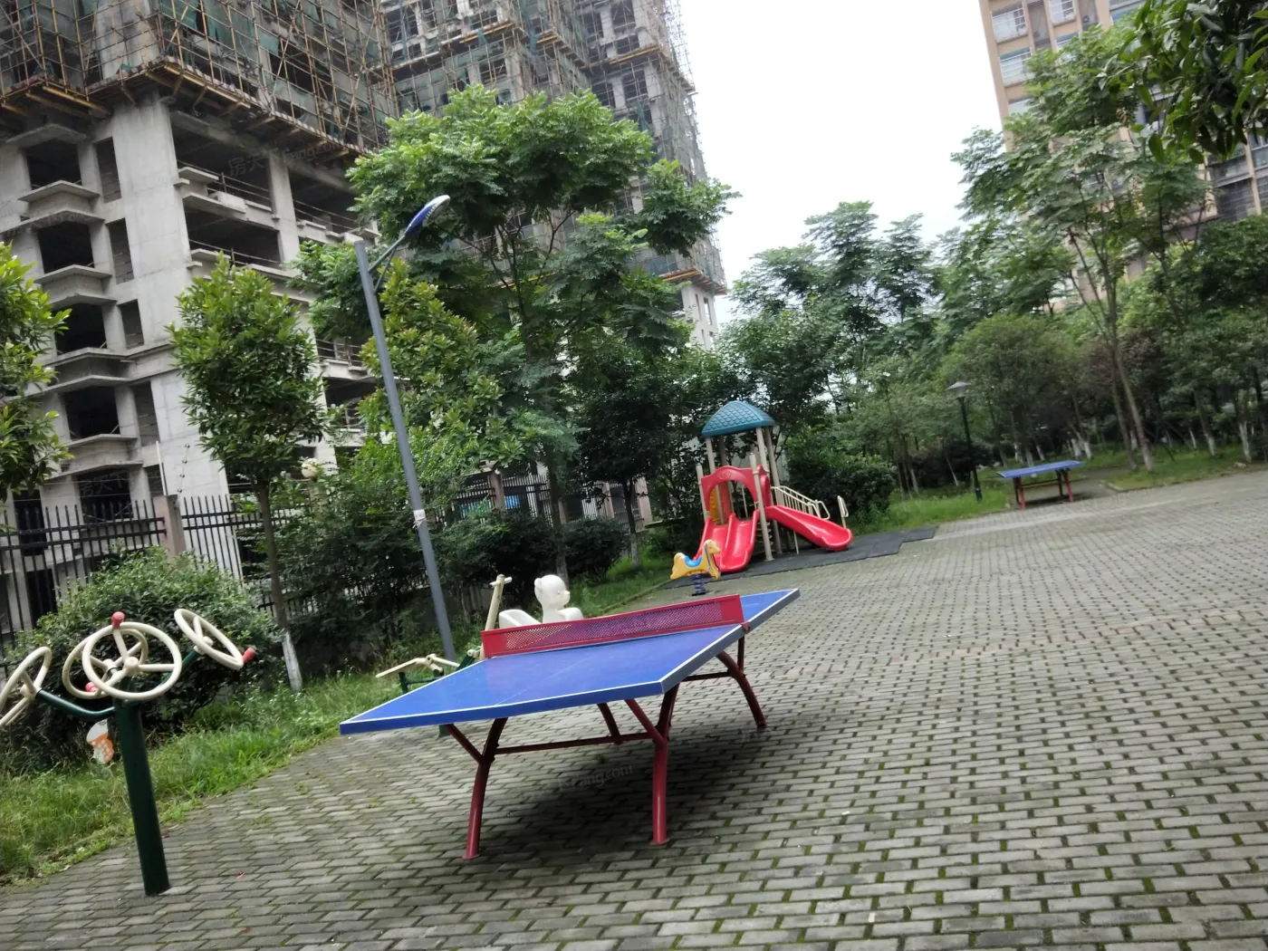 龙腾嘉园3室2厅1卫南朝向1100.00元/月出租