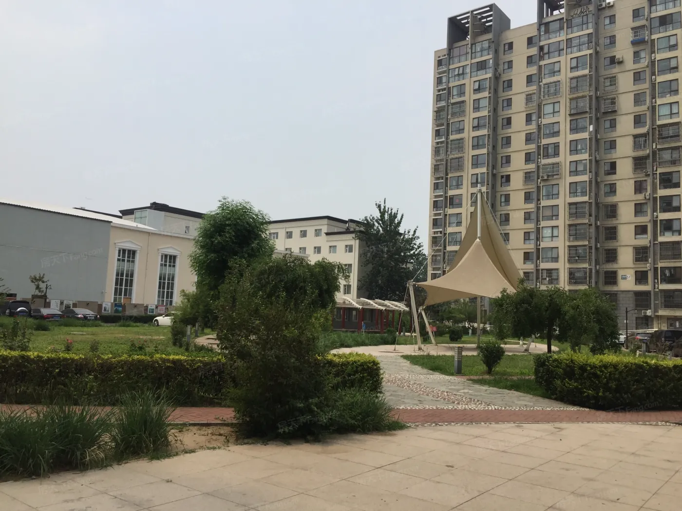 欣艺景园2室1厅1卫南北朝向3800.00元/月出租