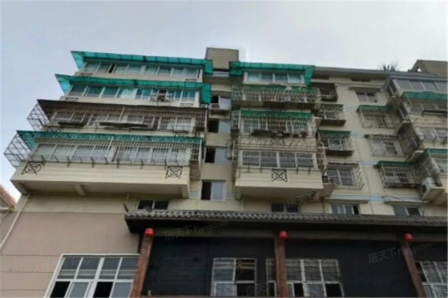 周江岸社区3室2厅1卫南朝向2500.00元/月出租