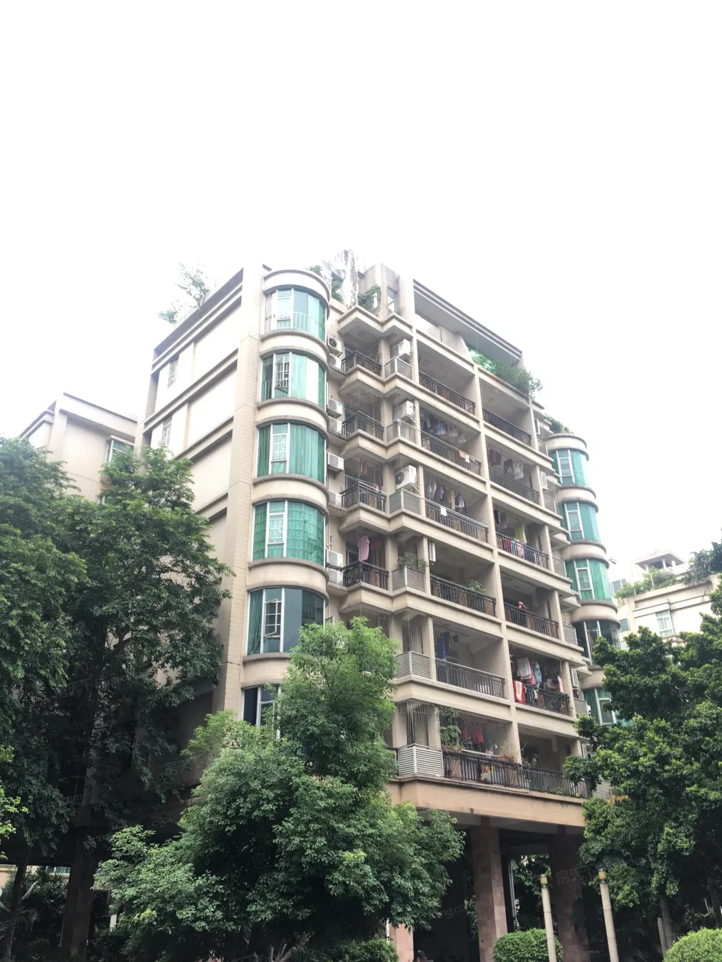 嘉逸华庭3室2厅2卫南朝向2500.00元/月出租