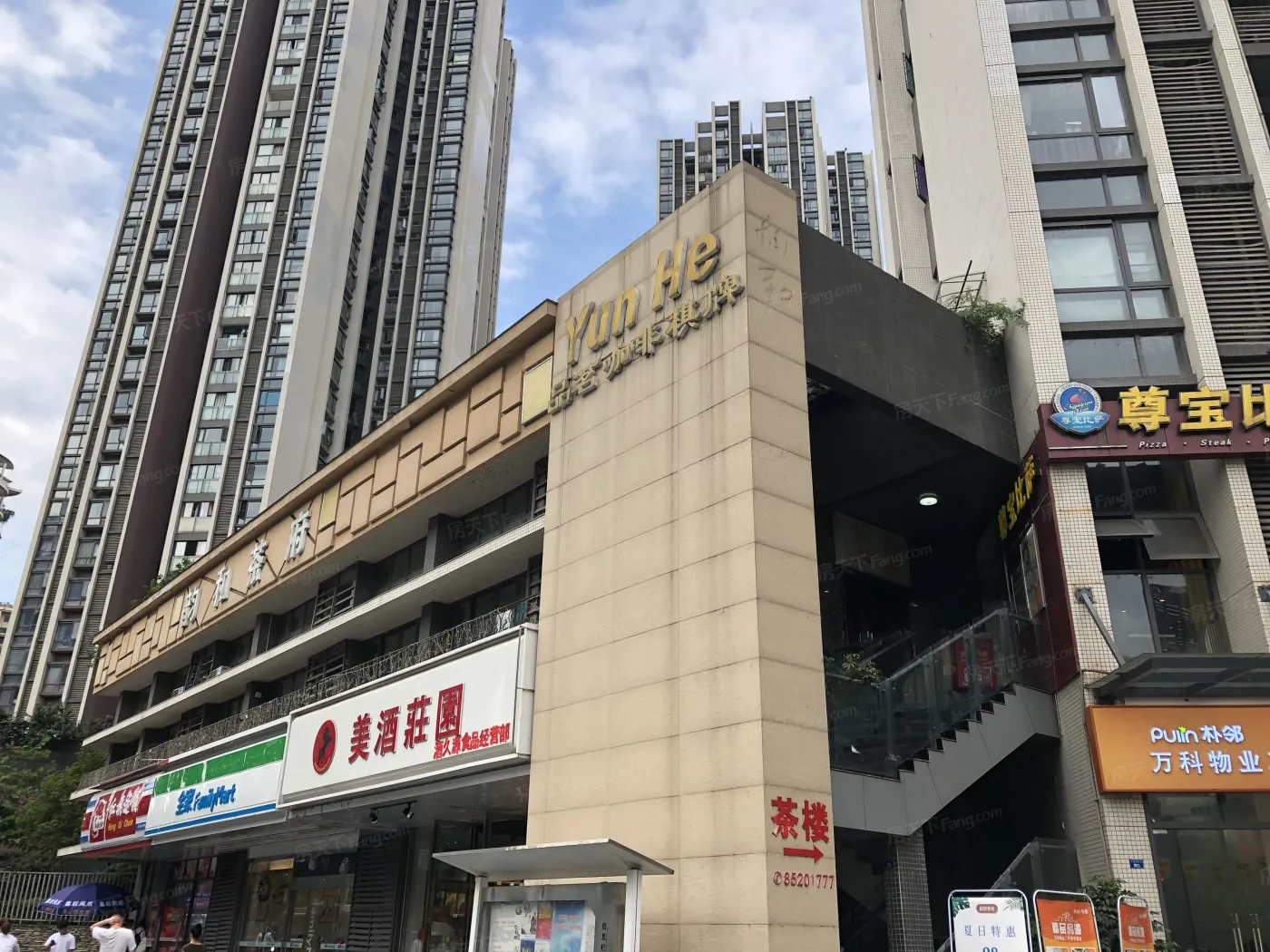 盛南领地4室2厅2卫西北朝向4200.00元/月出租