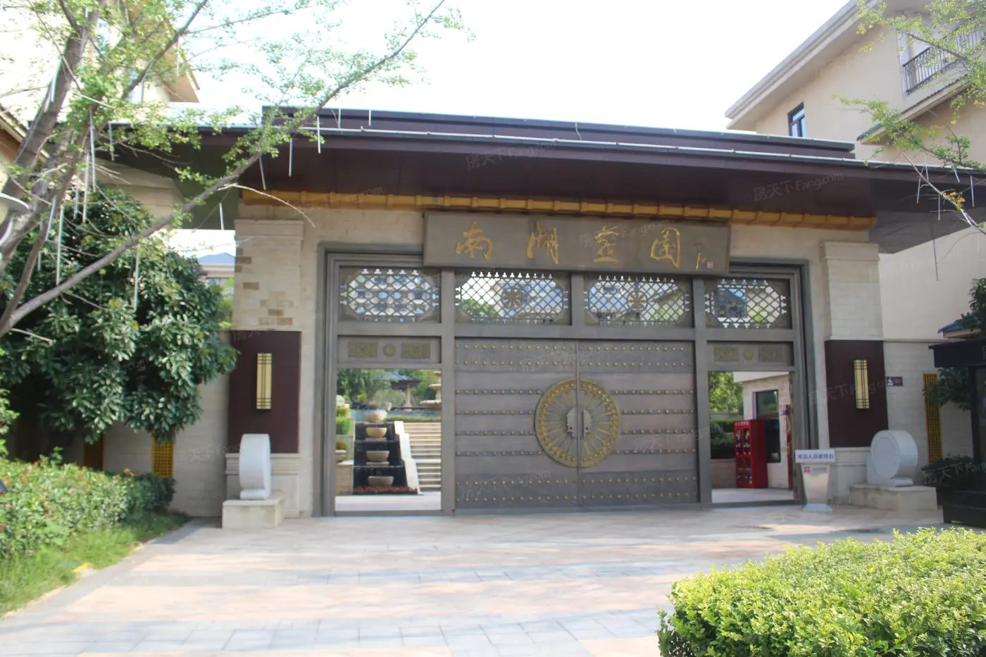 实景图:小区大门
