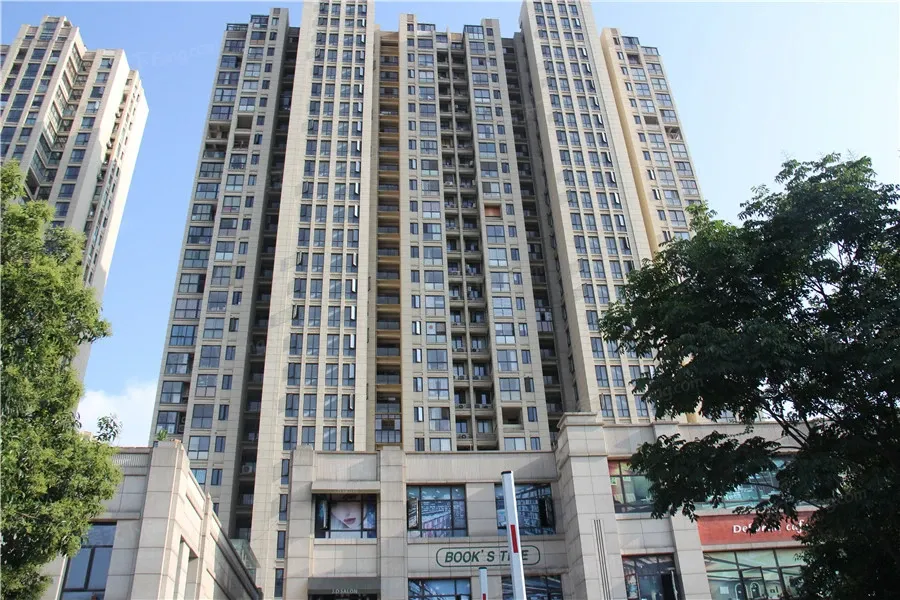 汎港润园3室南朝向1000.00元/月出租