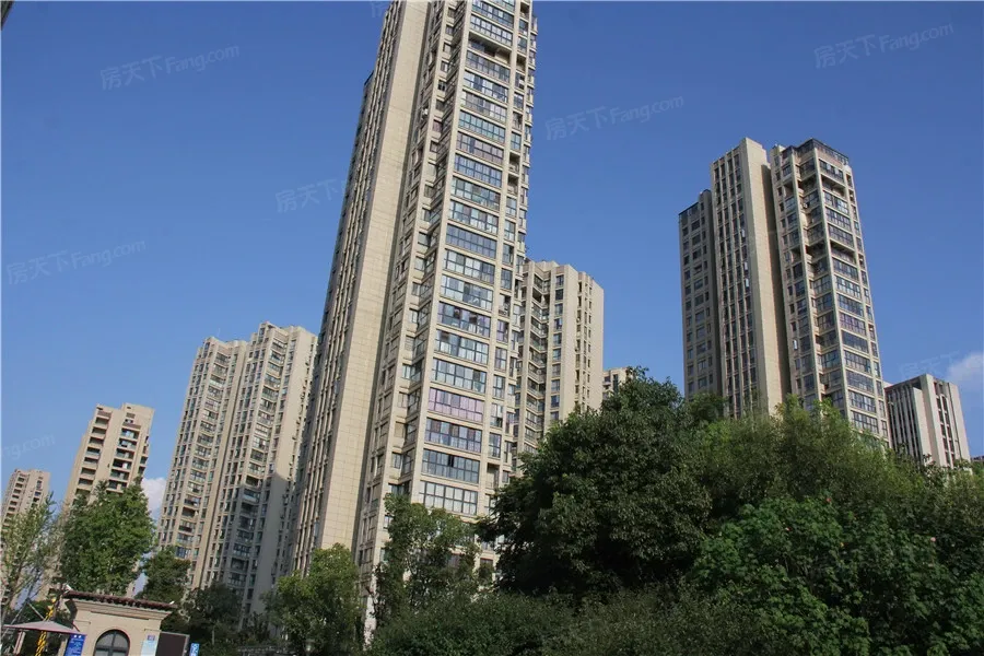 汎港润园1室1卫南朝向1200.00元/月出租