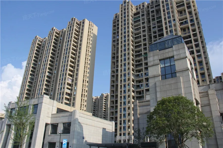汎港润园3室2厅2卫西南朝向3000.00元/月出租