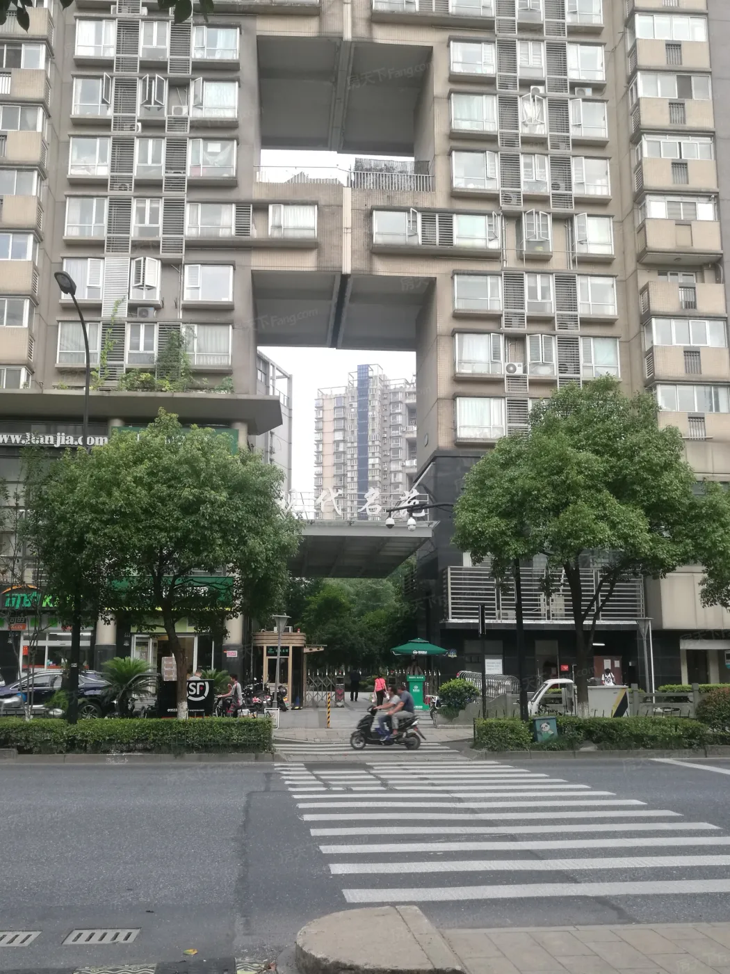 整租·和平广场·现代名苑·3室
