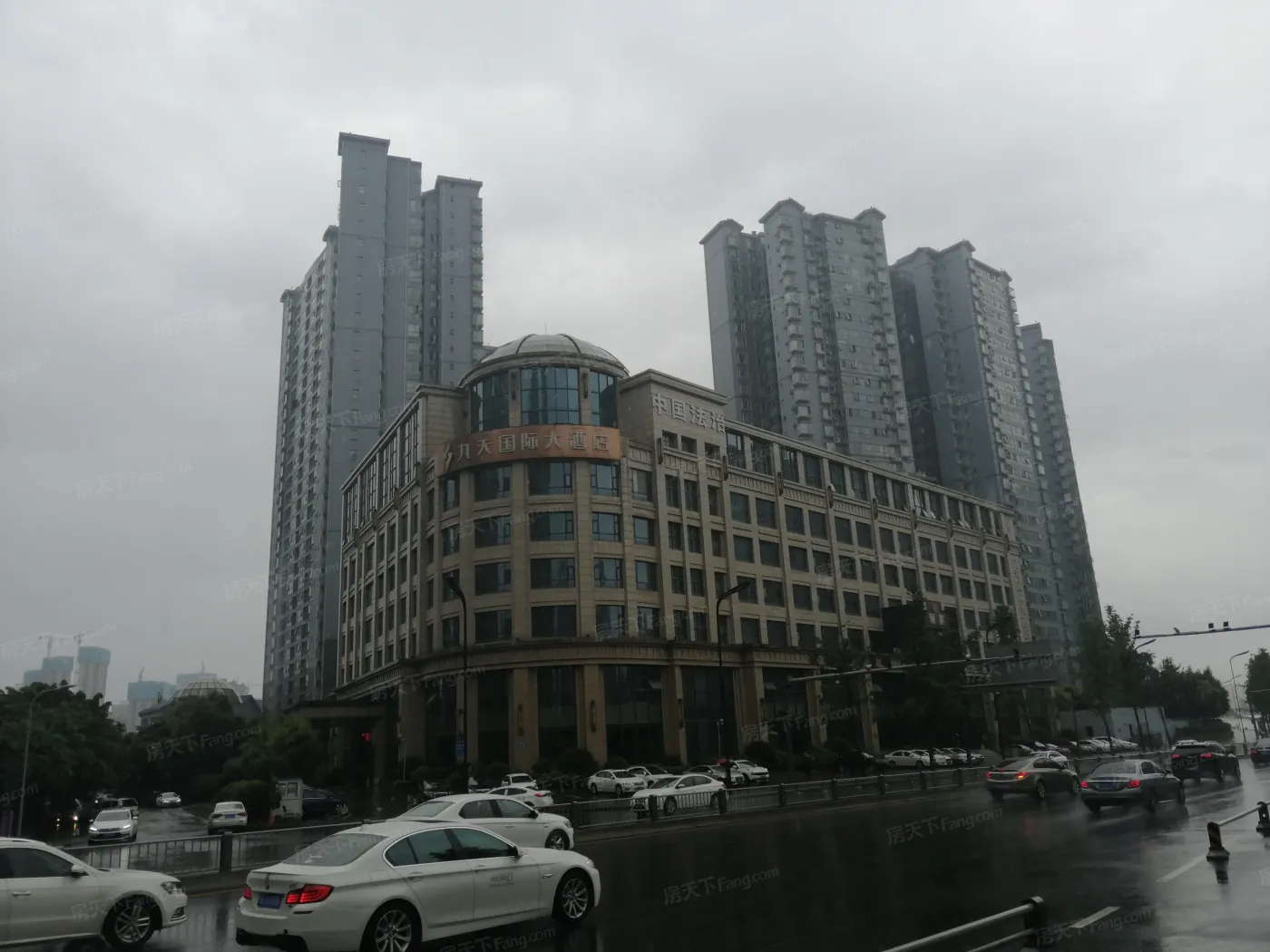 白云花园实景图