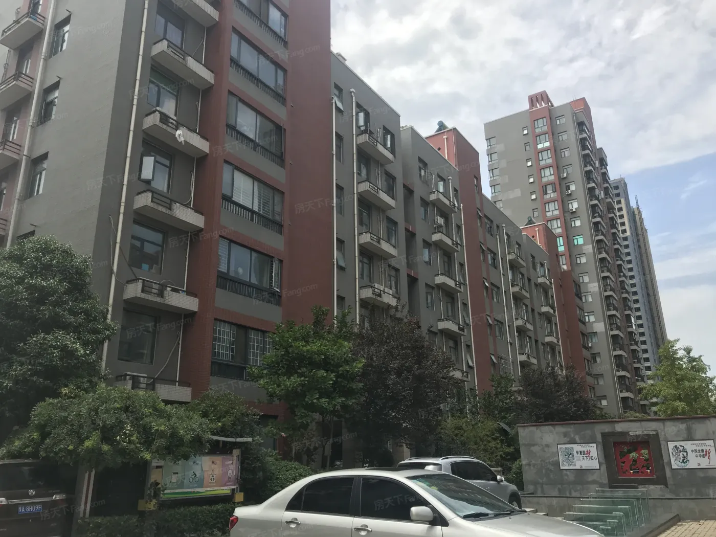 金质新禧园2室2厅1卫南朝向1400.00元/月出租