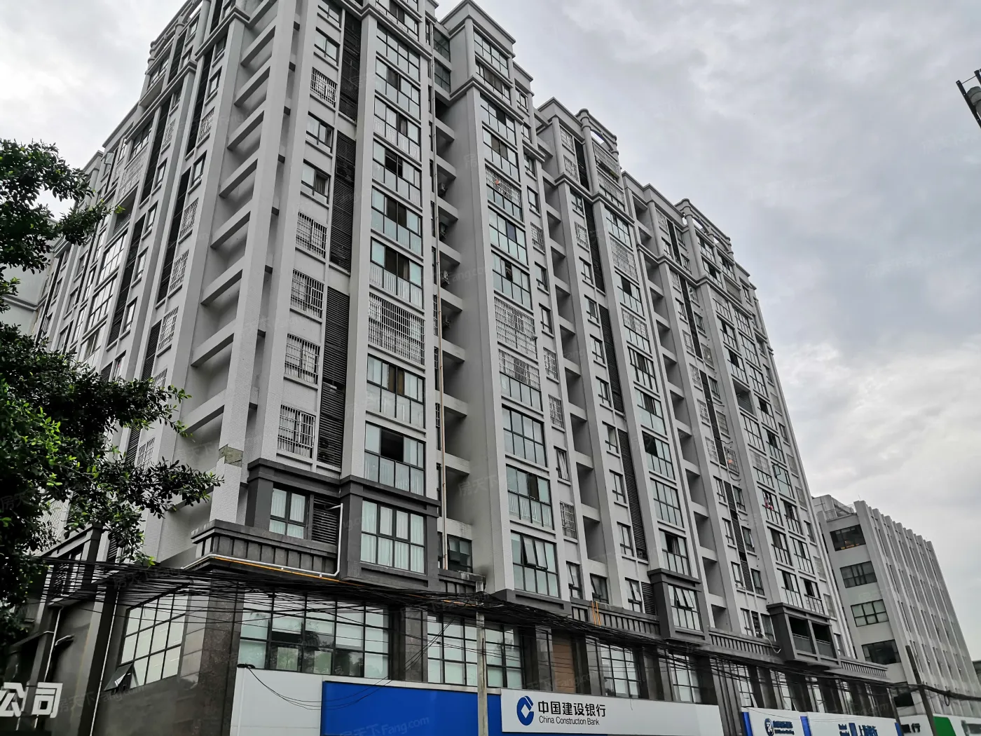 空港上辰2室1厅1卫东南朝向1800.00元/月出租