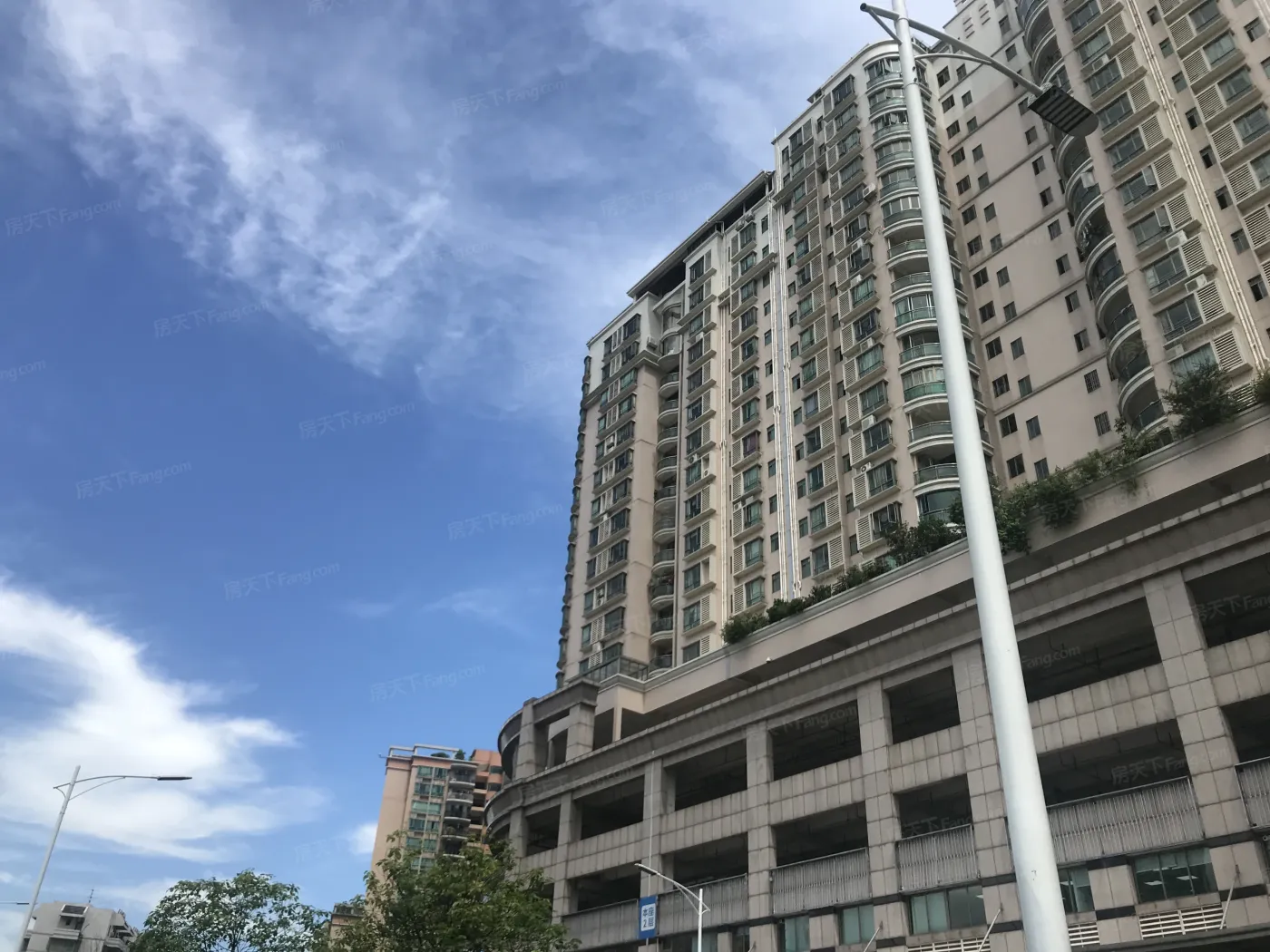 萃锦园3室2厅2卫东南朝向2800.00元/月出租