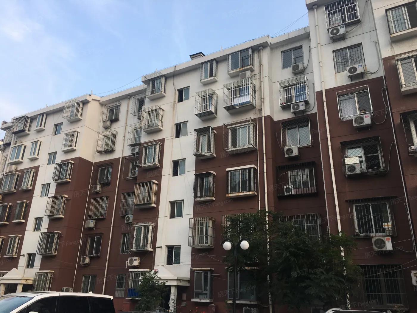 漪景园3室1厅1卫南北朝向4000.00元/月出租