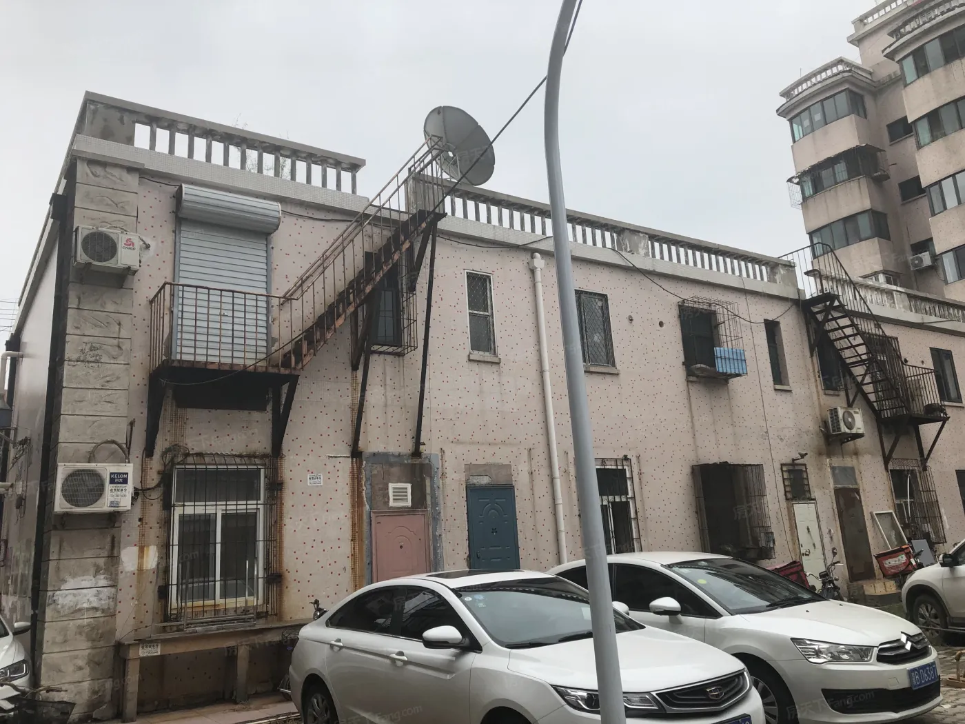 中南花苑2室1厅1卫南北朝向1000.00元/月出租