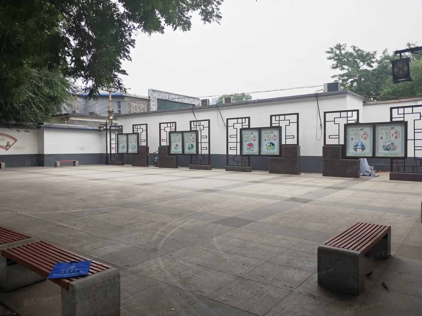 法源寺小区2室1厅1卫东南朝向4725.00元/月出租
