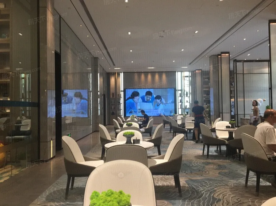 保利同济府3室2厅2卫南朝向3200.00元/月出租