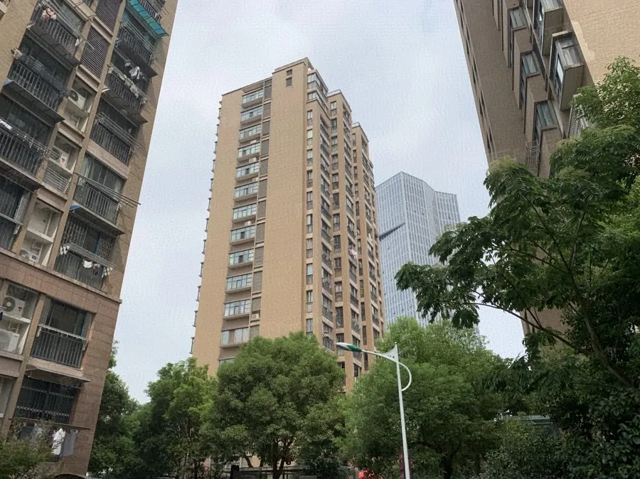 孙马小区2室1厅1卫南朝向3000.00元/月出租