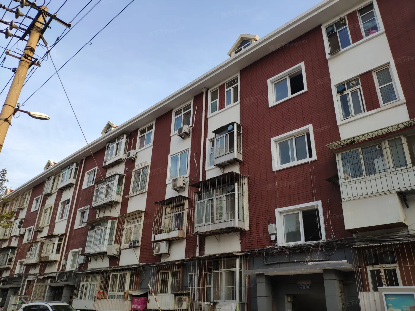 华岩铁路楼1室1厅1卫南朝向700.00元/月出租