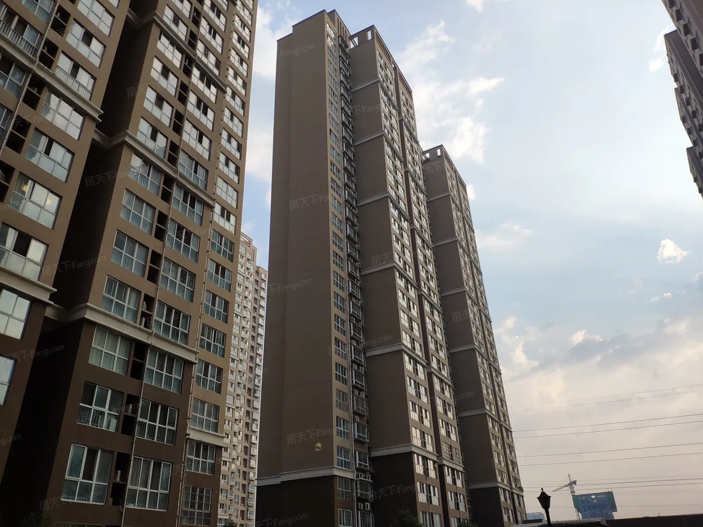 滹沱社区3室2厅2卫南朝向1200.00元/月出租