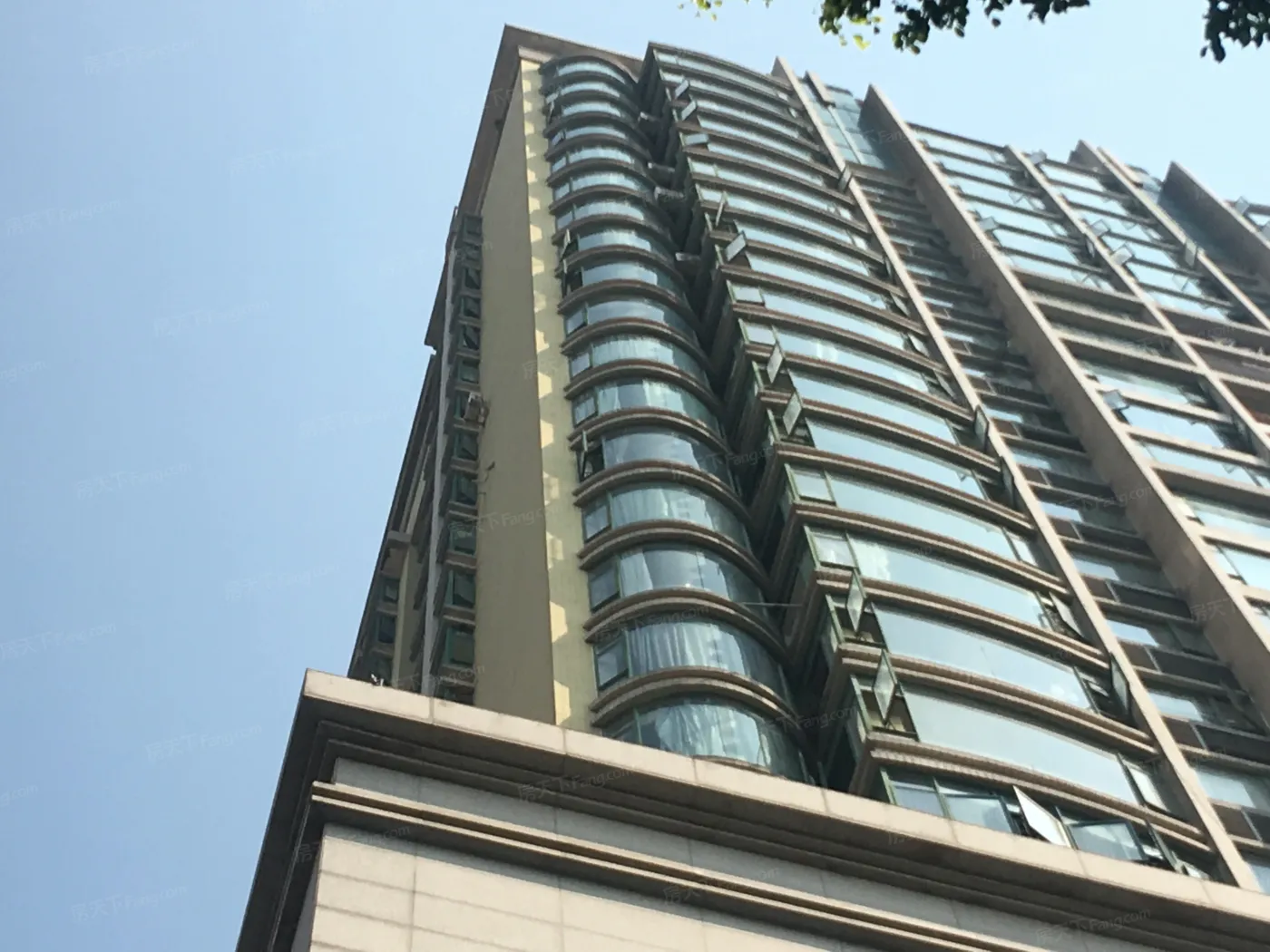 世纪名轩1室1厅1卫南朝向650.00元/月出租